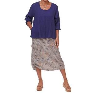 NEW TULIP CLOTHING dove top in navy